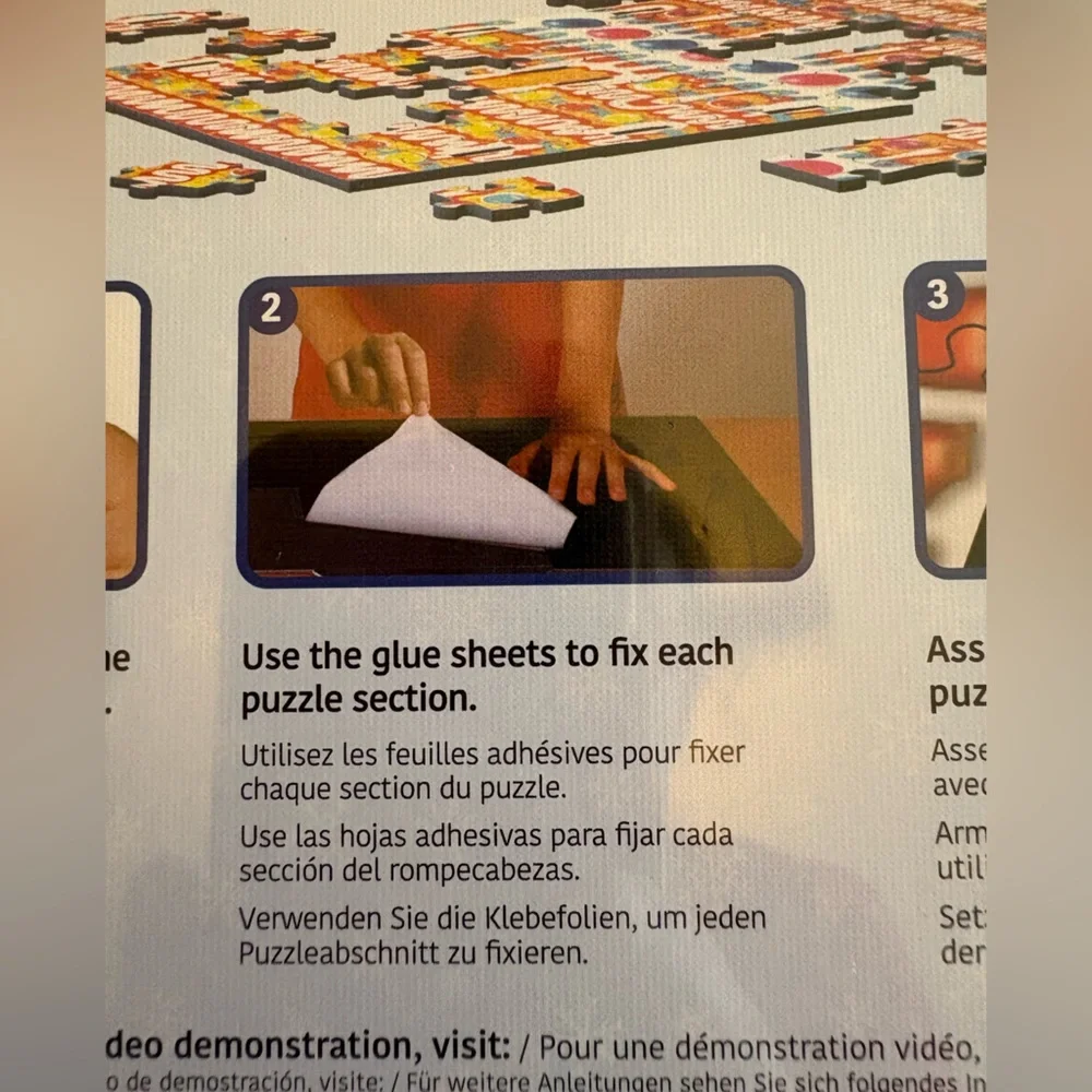 EuroGraphics NWT 3D Gingerbread House Puzzle 302 pieces. Age 10+. Instructions.